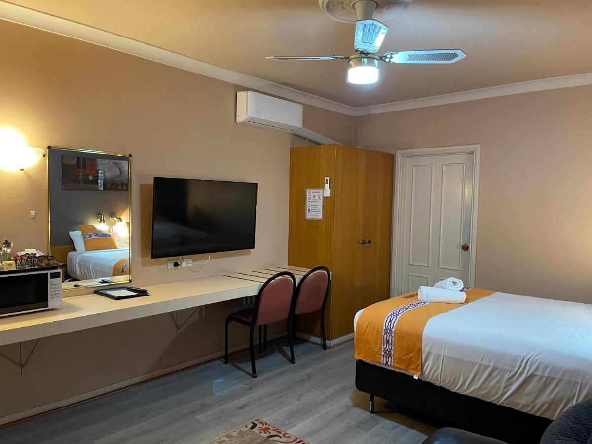 费城汽车旅馆 伊丘卡 外观 照片
